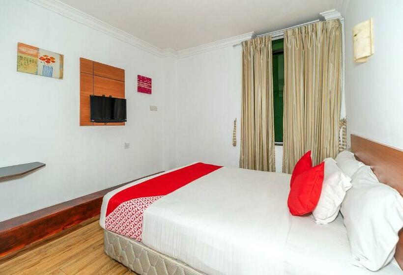 Quarto Deluxe, Switz Paradise