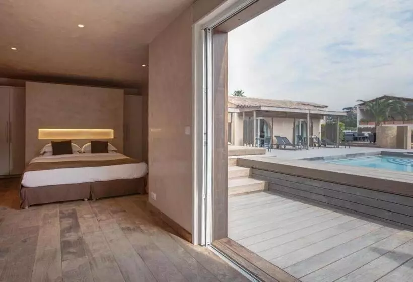 ハイドロマッサージバス付きジュニアスイート, Villa Cosy, Hotel & Spa