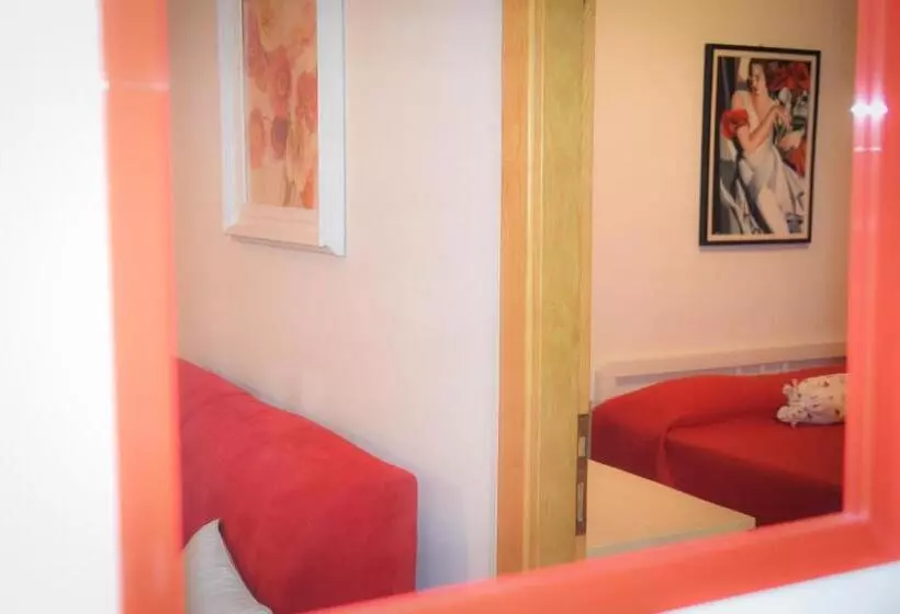 اتاق استاندارد چهار تخته, Villa Denia
