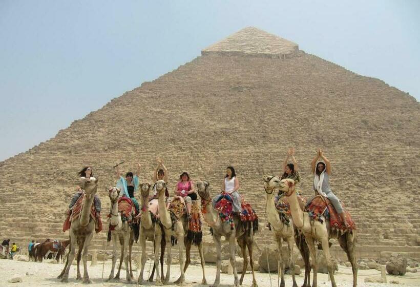 اتاق استاندارد یک تخته با سرویس بهداشتی مشترک, Meramees