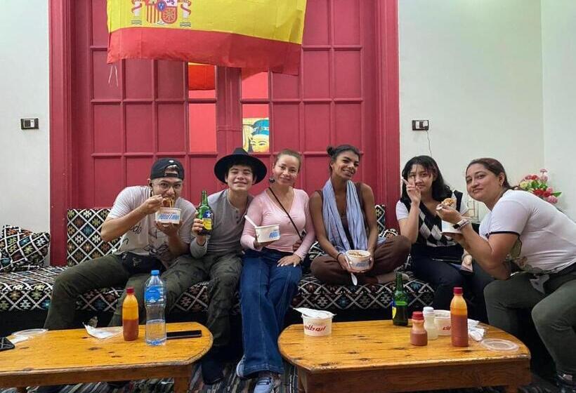 اتاق استاندارد با سرویس بهداشتی مشترک, Meramees