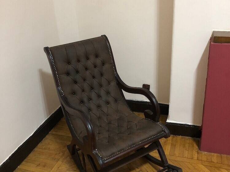 اتاق استاندارد یک تخته با سرویس بهداشتی مشترک, Meramees