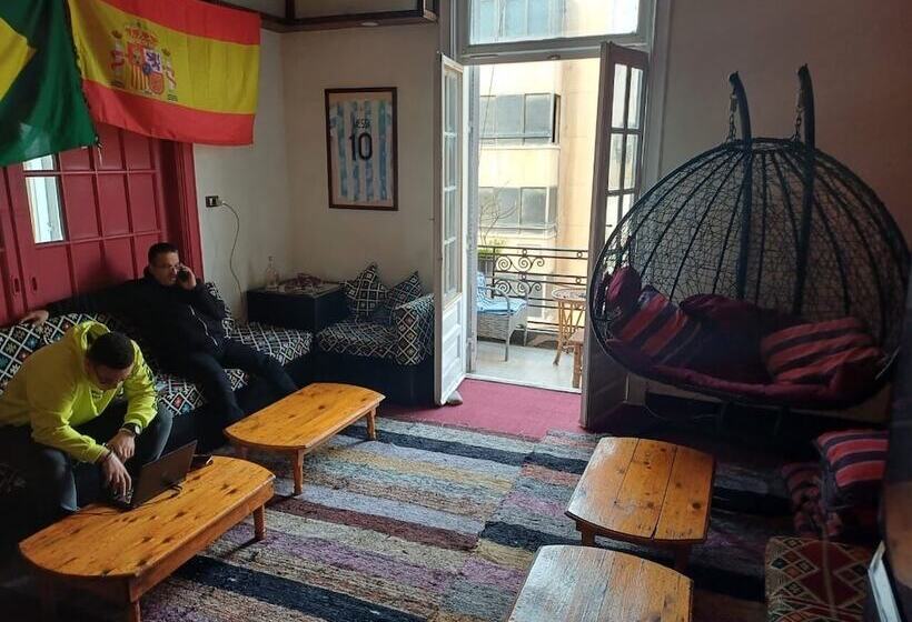 اتاق استاندارد با سرویس بهداشتی مشترک, Meramees