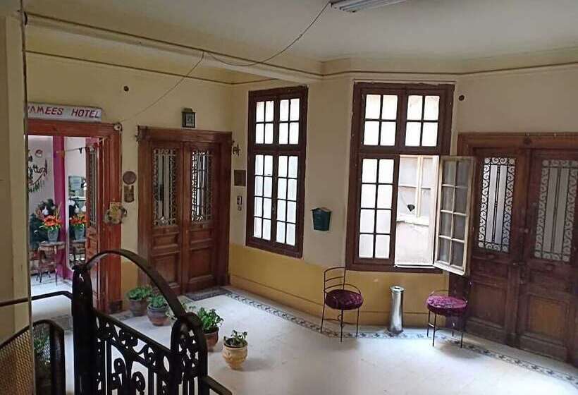 اتاق استاندارد با سرویس بهداشتی مشترک, Meramees