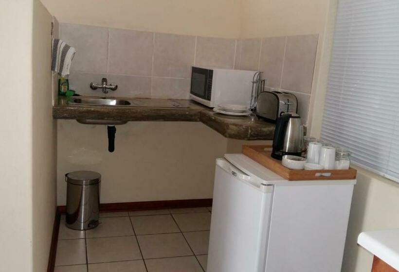 Номер Deluxe, The Guest House Pongola