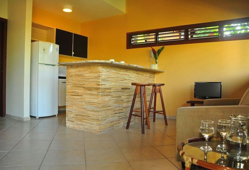 דירת חדר, Pipa Park