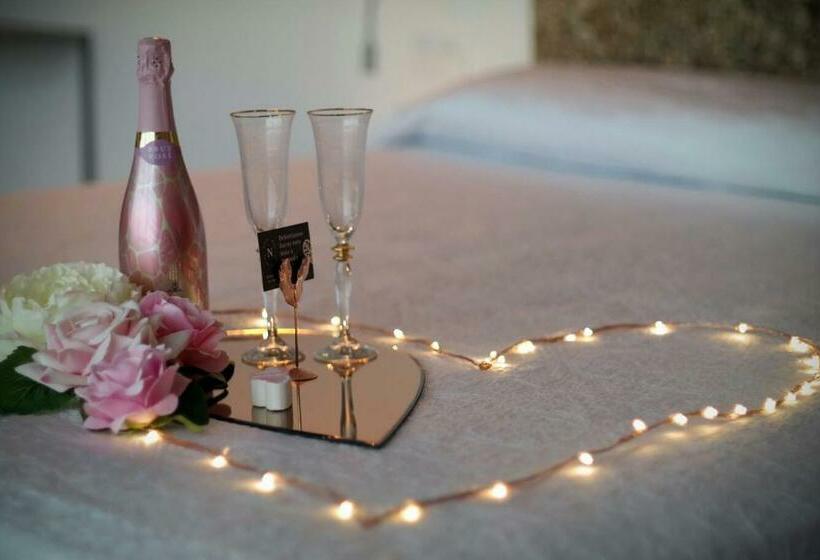 اتاق استاندارد با تخت بزرگ, Suites Niditas