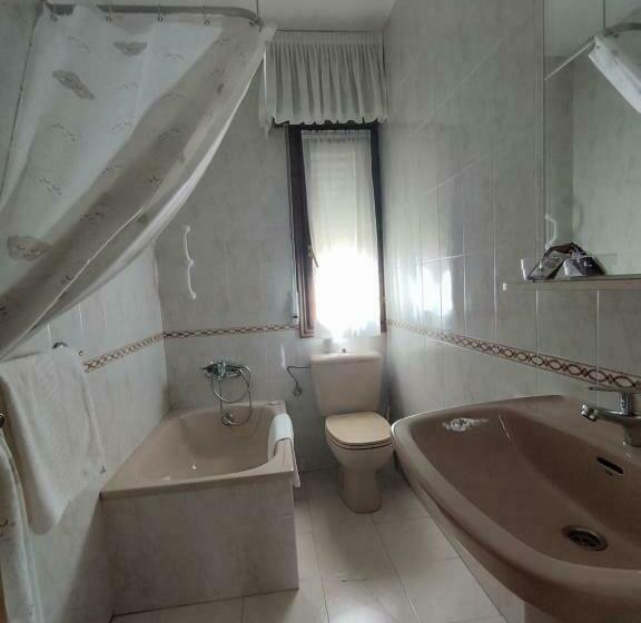 스탠다드 룸, Hostal La Parrilla