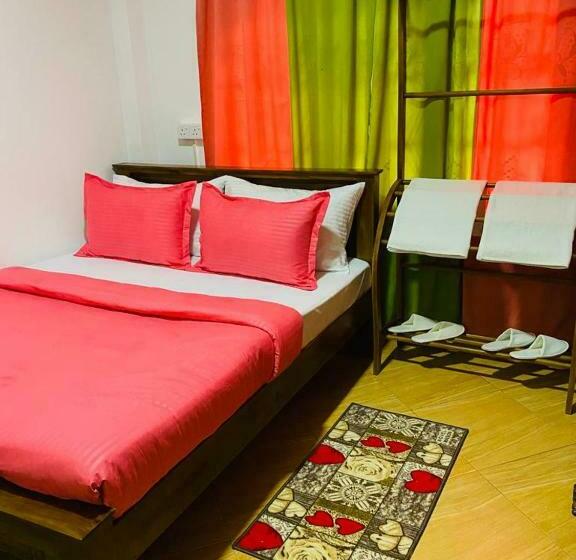 דירה בת חדר שינה 1 עם מרפסת, Antonio Transit Katunayake