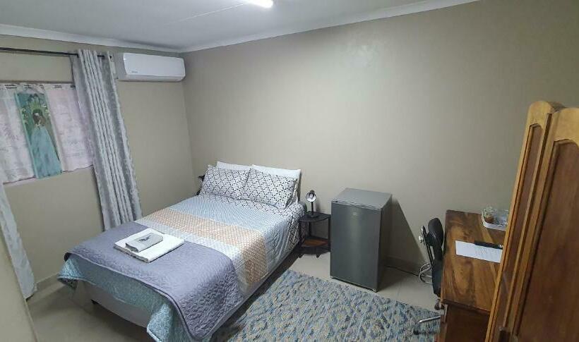 スタンダードルーム, Emani Guest House