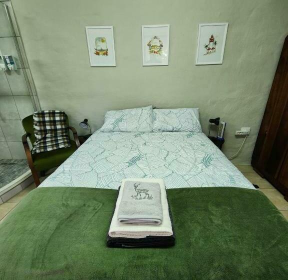 スタンダードルーム, Emani Guest House