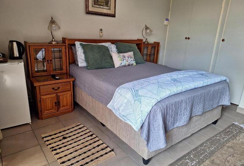 スタンダードルーム, Emani Guest House