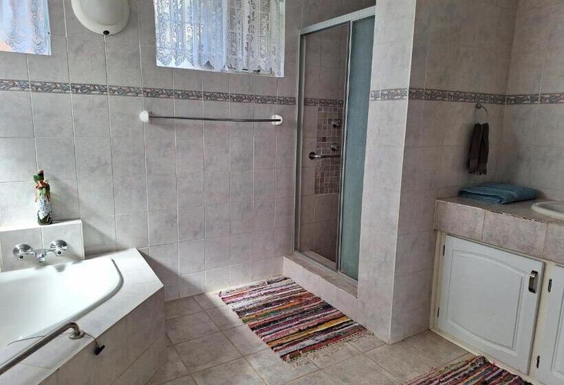 スタンダードルーム, Emani Guest House