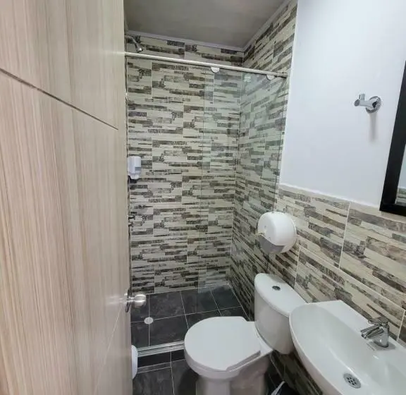 اتاق استاندارد سه نفره, Casona Hotel La Divisa