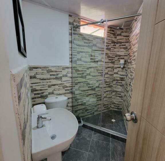 غرفة عائلية, Casona Hotel La Divisa