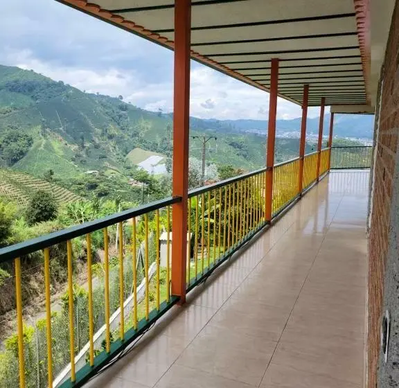 اتاق خانوادگی, Casona Hotel La Divisa