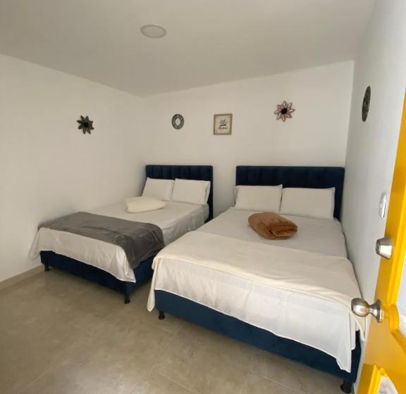 スタンダード4人部屋, Casona Hotel La Divisa