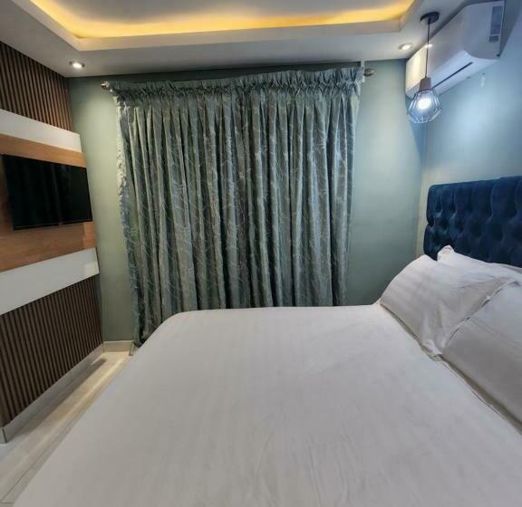 اتاق استاندارد یک نفره, Josmot Guest House