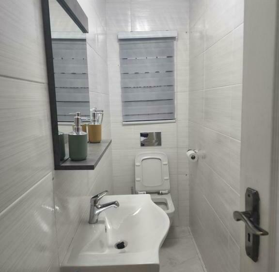 اتاق استاندارد یک نفره, Josmot Guest House