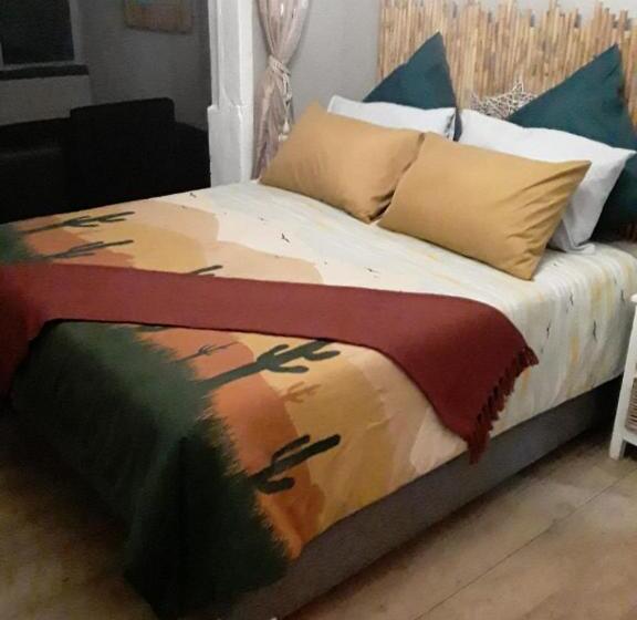 غرفة عائلية مطلّة علي البحر, Beach Haven Sea Views, Fritzandi, Strand, Cape Town