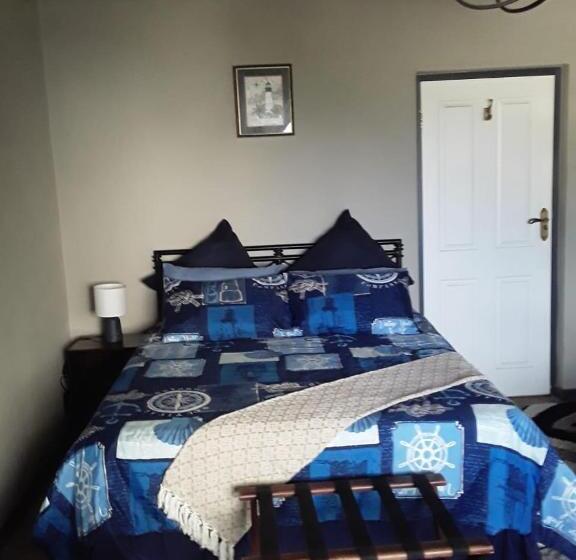 غرفة قياسية مطلّة علي البحر, Beach Haven Sea Views, Fritzandi, Strand, Cape Town