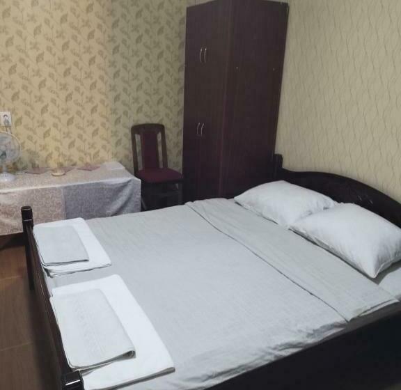 اتاق لوکس, Panorama Prva