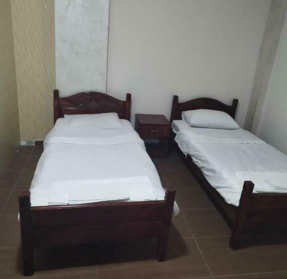 اتاق خانوادگی, Panorama Prva