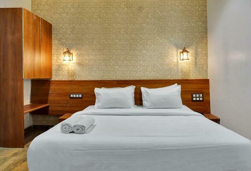 Deluxe Suite, Omkar Executive