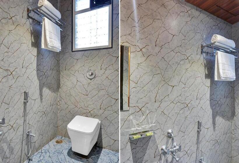 Deluxe Suite, Omkar Executive