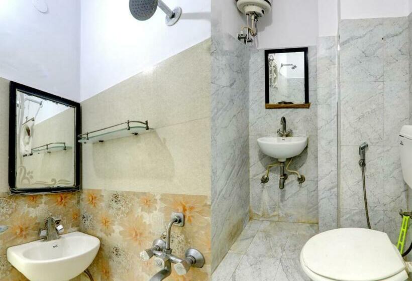 Трехместный Номер Классика, Oyo Flagship Sri Krishna Palace