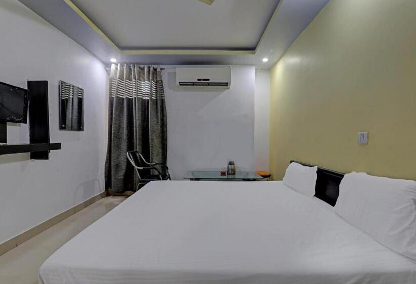 Трехместный Номер Классика, Oyo Flagship Sri Krishna Palace