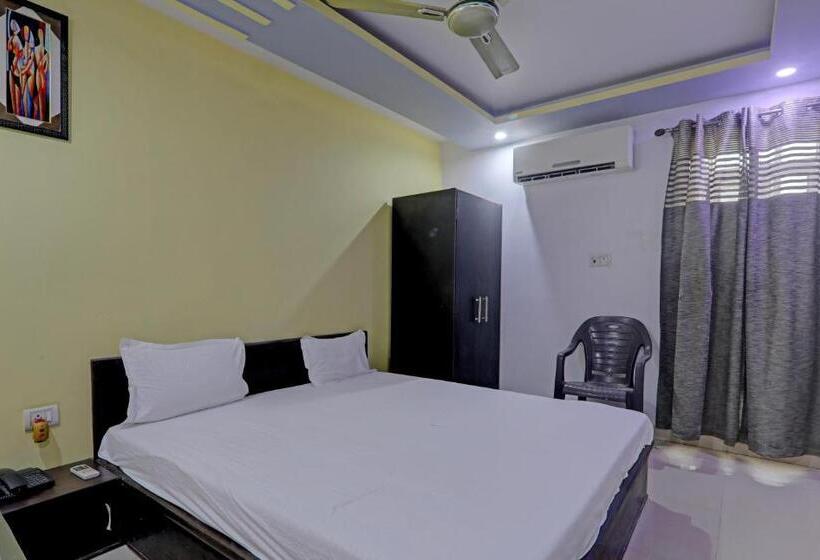 Трехместный Номер Классика, Oyo Flagship Sri Krishna Palace