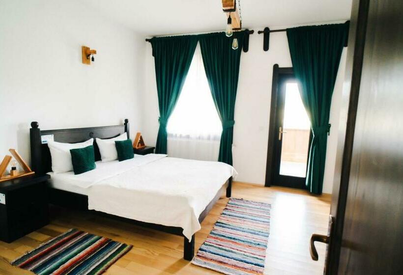 דירת חדר סופריור, Pensiunea Tara Codrului