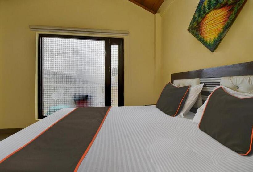 غرفة كلاسيكية ثلاثية, Collection O Paradise Oak Tree