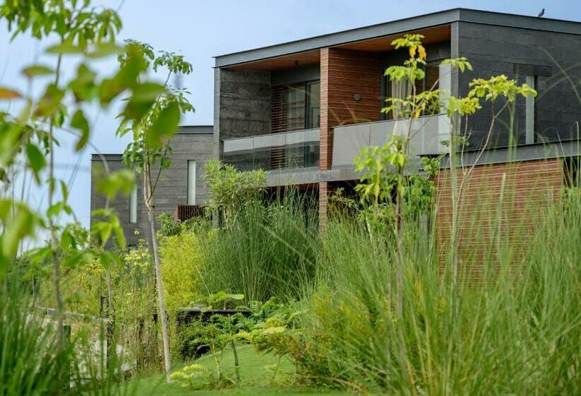 Habitació Estàndard Vista Golf, Mysa Zinc Journey By The Fern, Nani Devati