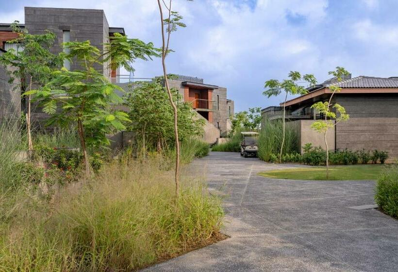 Habitació Estàndard Vista Golf, Mysa Zinc Journey By The Fern, Nani Devati