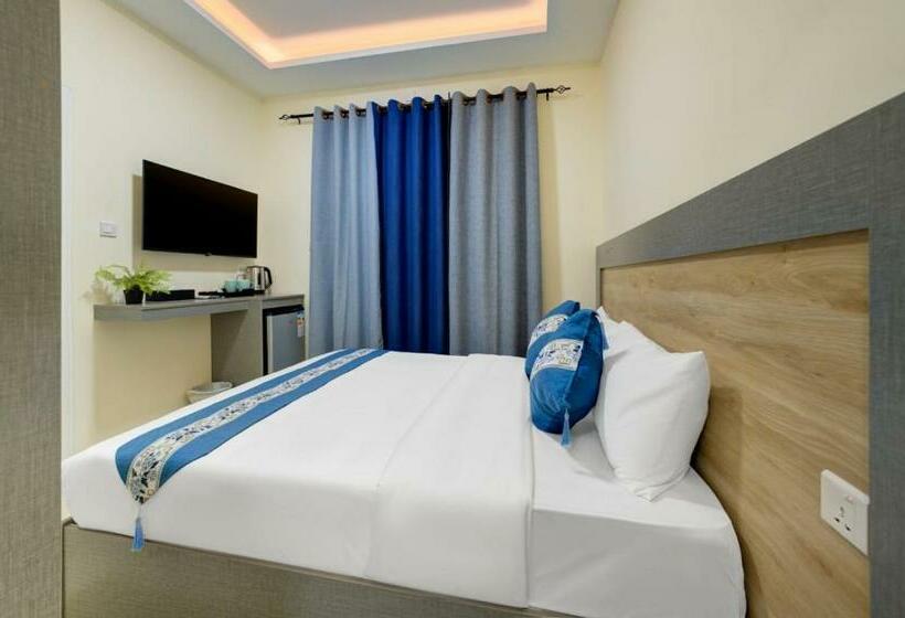 اتاق استاندارد, Three Palms Suites
