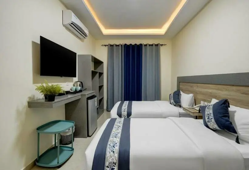 اتاق استاندارد, Three Palms Suites