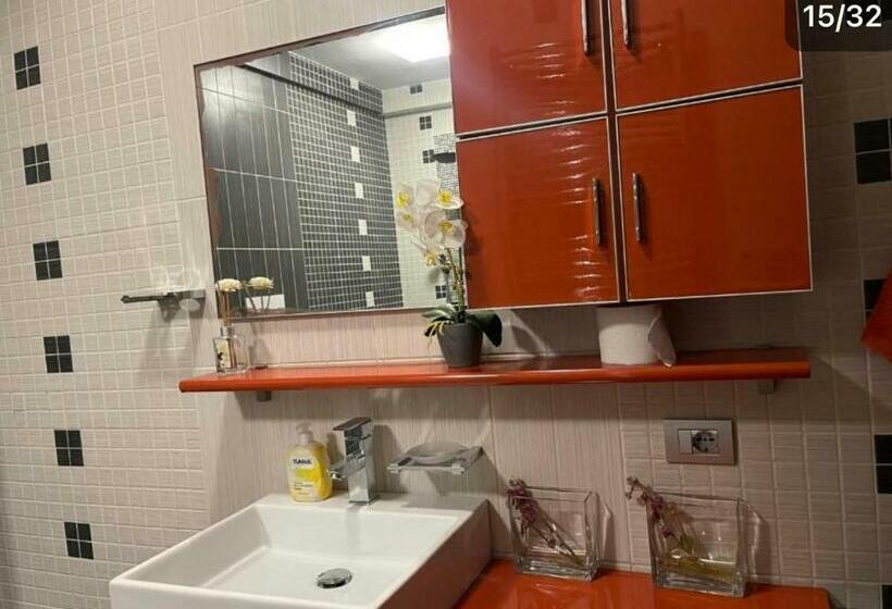 חדר דלוקס לארבעה, Albjona Guesthouse