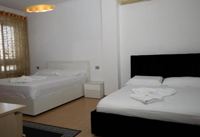 חדר דלוקס לארבעה, Albjona Guesthouse