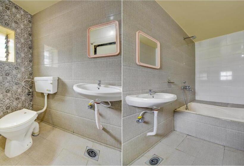 חדר קלאסי לשלושה, Collection O Hotel Madhuban Resort