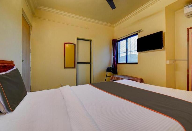 غرفة كلاسيكية ثلاثية, Collection O Hotel Madhuban Resort