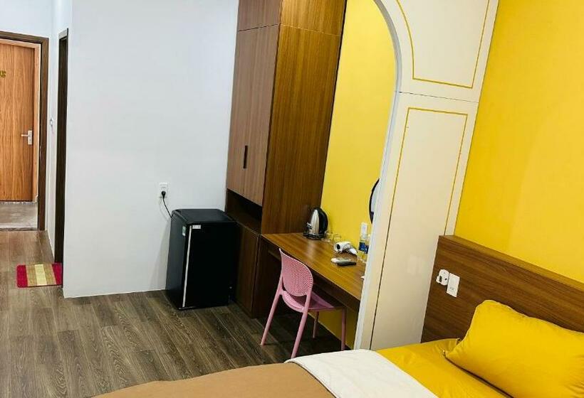 Стандартный Номер Кровать Кинг, Na Hostel Hue