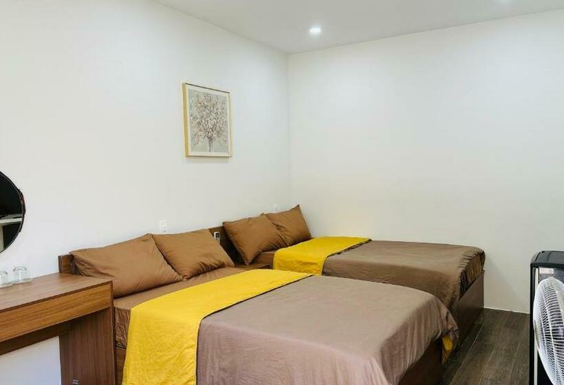 Номер Deluxe, Na Hostel Hue