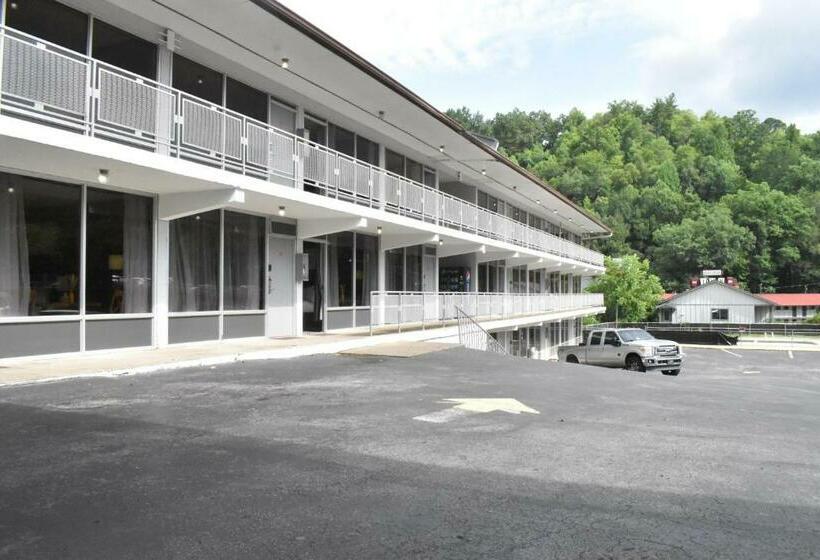 سوئیت با تخت بزرگ, Timber Ridge Lodge Gatlinburg