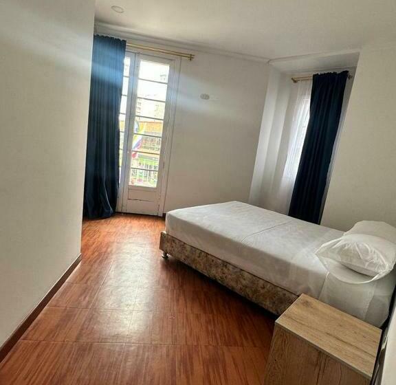 اتاق استاندارد, Artistico