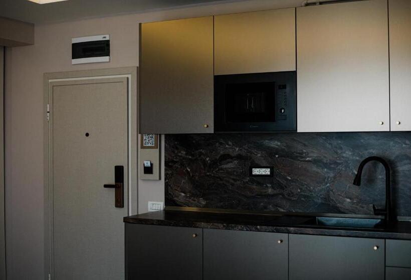 اتاق استاندارد با بالکن, Avangarde Sea Luxury Apartments