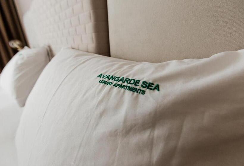 חדר דלוקס עם מרפסת נוף לים, Avangarde Sea Luxury Apartments