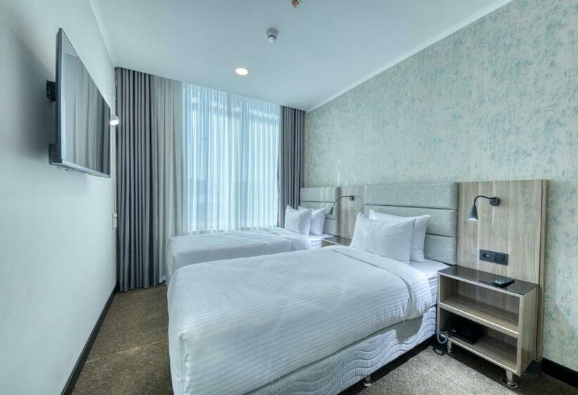 이그제큐티브 스위트, Expocore