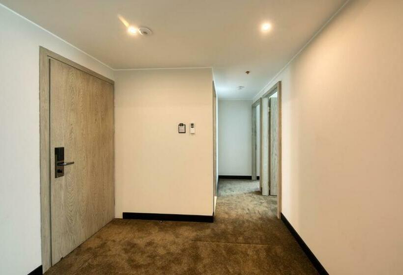 이그제큐티브 스위트, Expocore